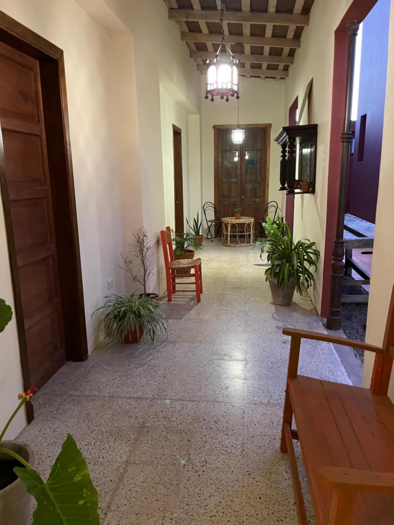 La Escondida, Casa De Huespedes Bed & Breakfast ซานอันโตนิโอเดอาเรโก ภายนอก รูปภาพ